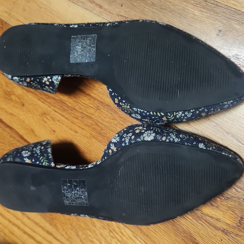 Floral Women's Flats 6, VGUC - Picture 4 of 4